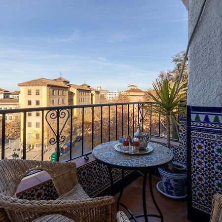 Apartament Piso Arco De Elvira Plaza Del Triunfo Grenada Zewnętrze zdjęcie